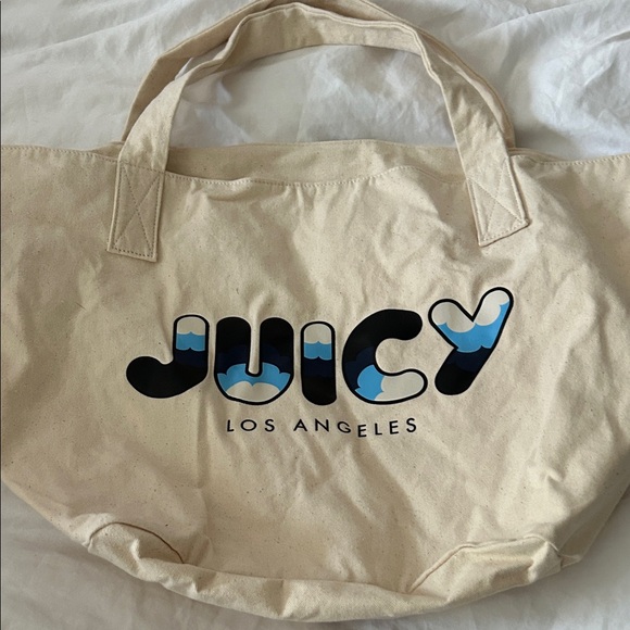 Juicy Couture Handbags - Juicy Couture tote bag
